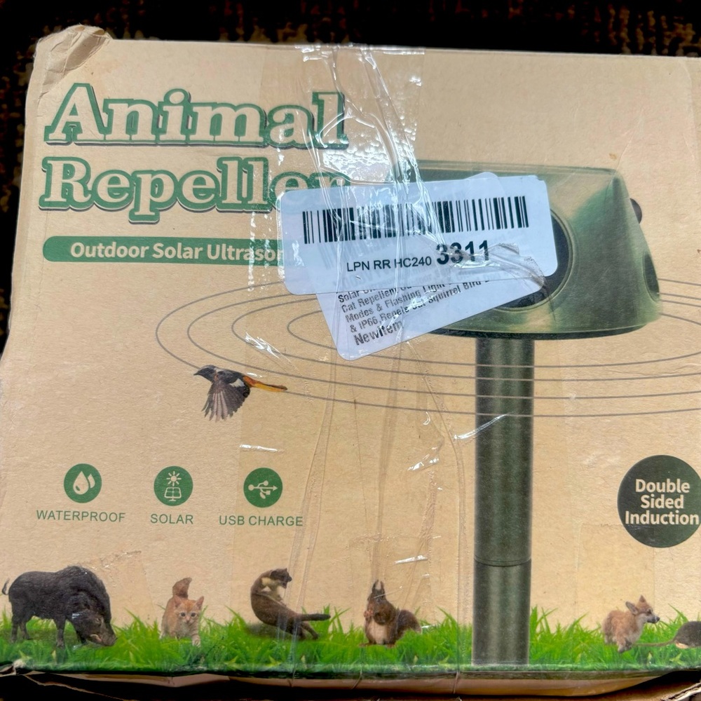 Outdoor Solar Or USB Ultrasonic Animal Repeller, Outdoor, New